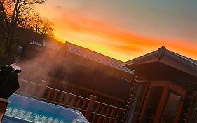 Cedar Creek Lodge